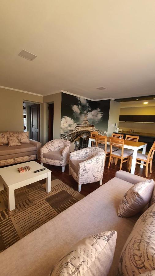Departamento Caseros Apartment